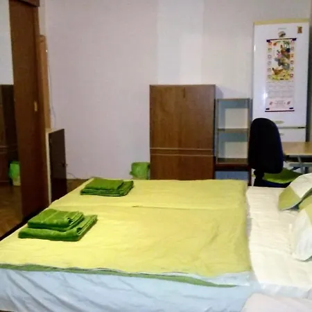 Mier Center 2. *